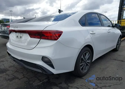 2023 Kia Forte Lxs from USA, damaged, VIN 3KPF24AD5PE656144